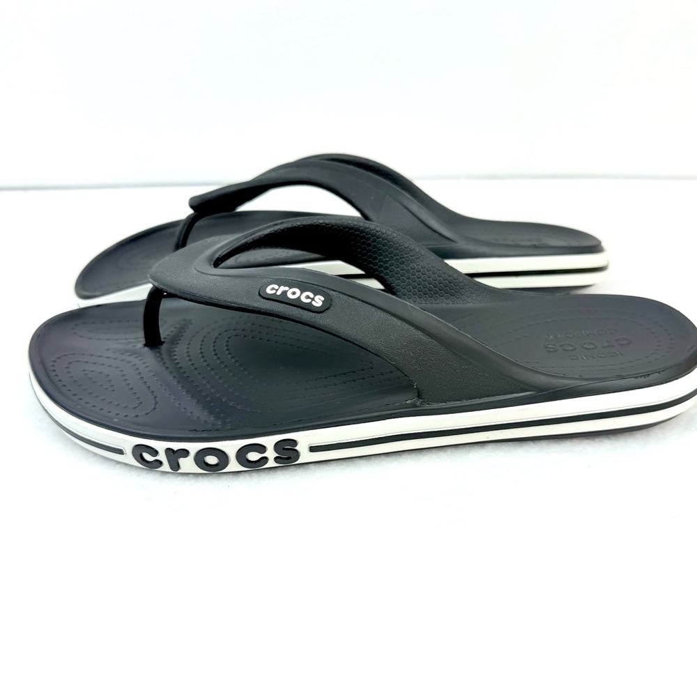 Crocs Bayaband Flip Flop Unisex Sandal Size Mens 9 womens 11 Black White